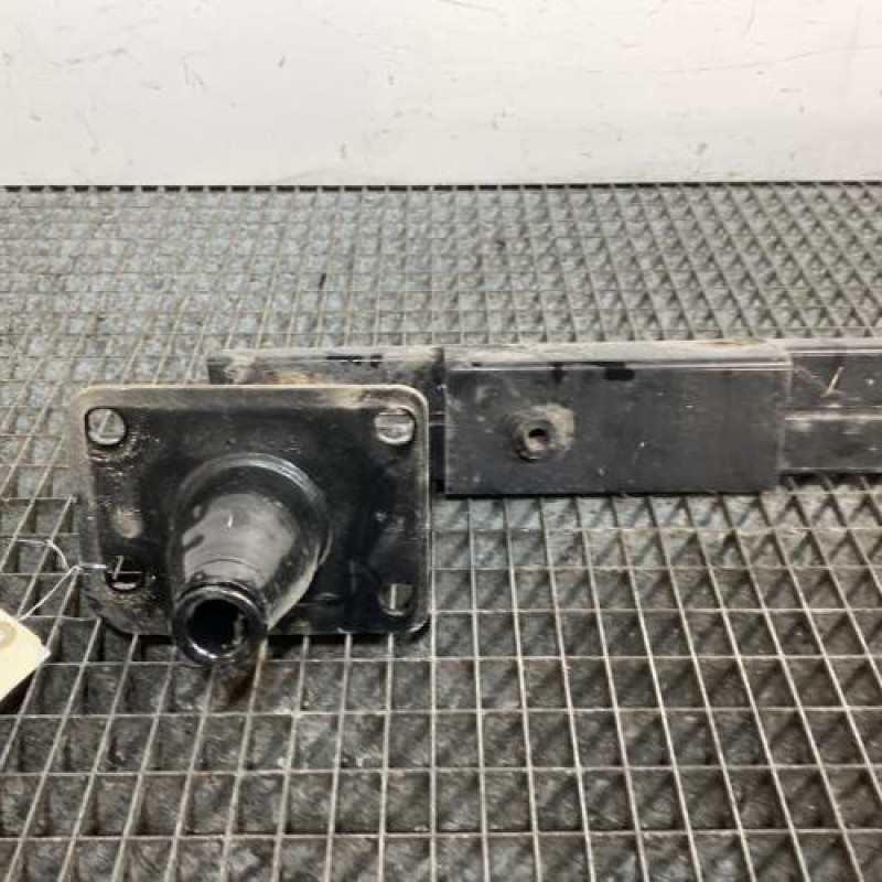 Renfort pare choc avant (traverse) PEUGEOT 3008 1 Photo n°5