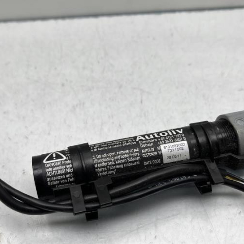 Pretensionneur de ceinture avant droit MINI MINI 2 R56 Photo n°6