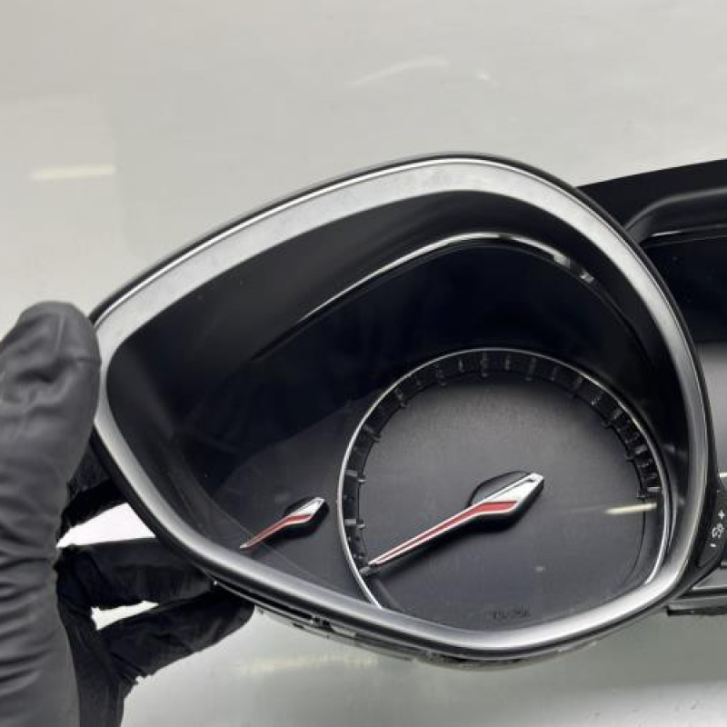 Compteur PEUGEOT 308 2 SW Photo n°2