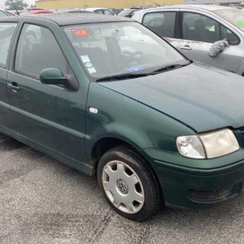 Feu arriere principal gauche (feux) VOLKSWAGEN POLO 3 Photo n°5