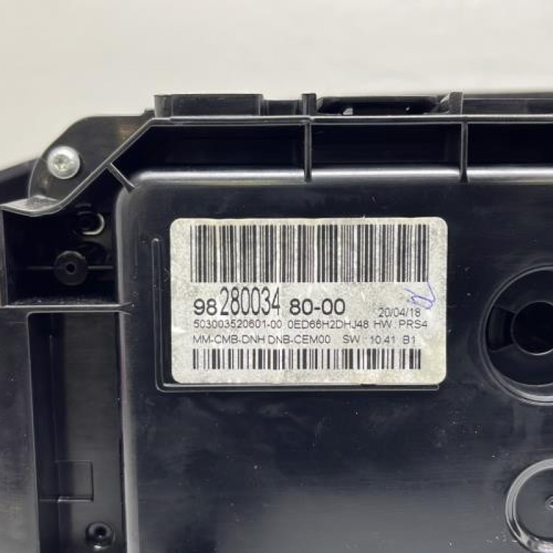 Compteur PEUGEOT 3008 2 Photo n°8