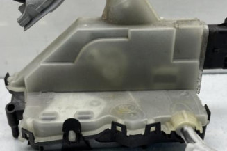 Serrure arriere droit PEUGEOT 3008 2
