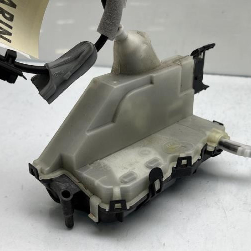 Serrure arriere droit PEUGEOT 3008 2 Photo n°5