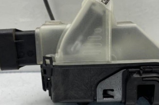 Serrure avant droit PEUGEOT 3008 2