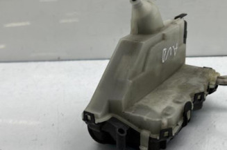 Serrure avant droit PEUGEOT 3008 2