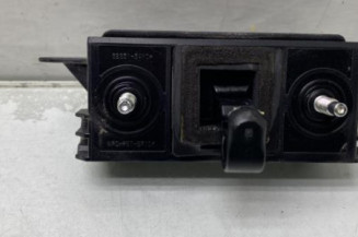 Bouton de coffre SUZUKI IGNIS 3