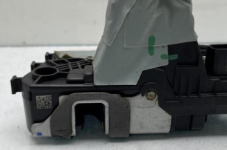 Serrure avant droit FORD FOCUS 4