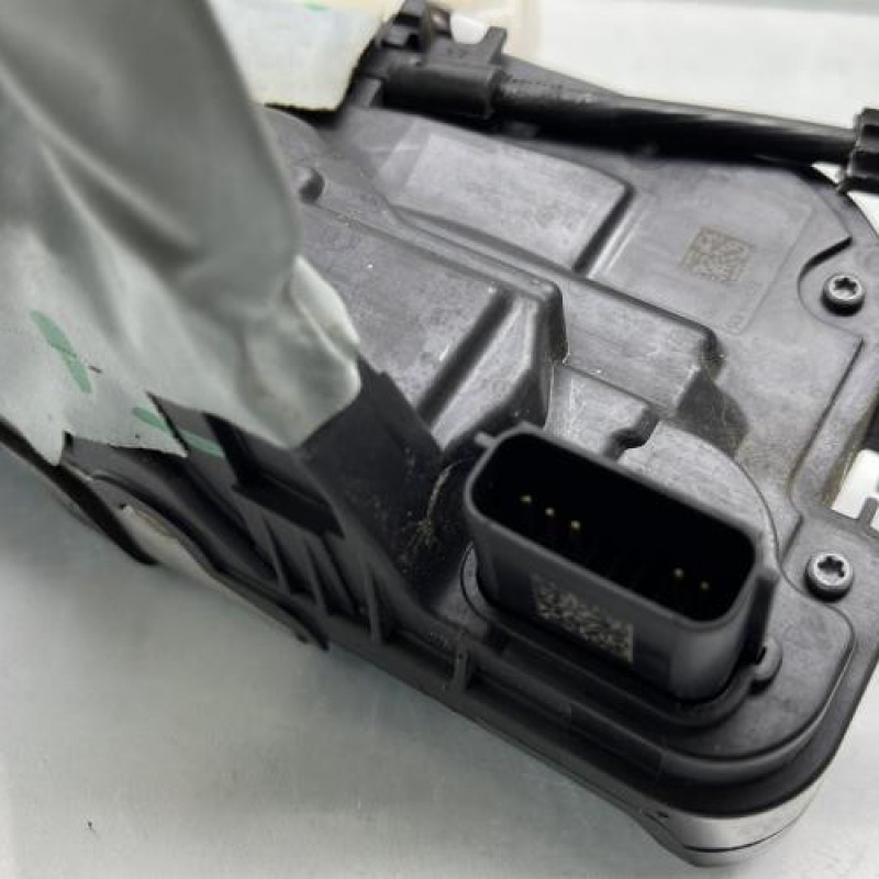 Serrure avant droit FORD FOCUS 4 Photo n°8