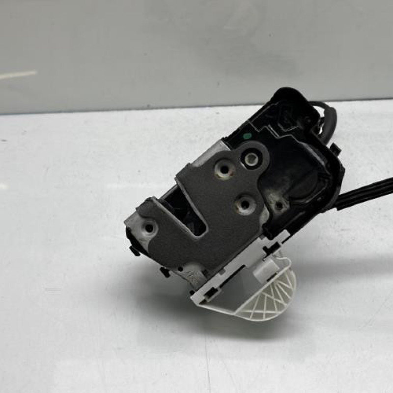 Serrure avant droit FORD FOCUS 4 Photo n°9