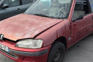 Aile avant gauche PEUGEOT 106
