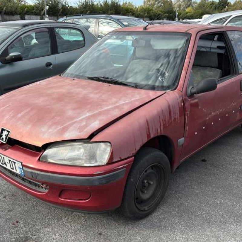 Aile avant gauche PEUGEOT 106 Photo n°6