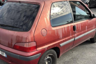 Aile avant gauche PEUGEOT 106