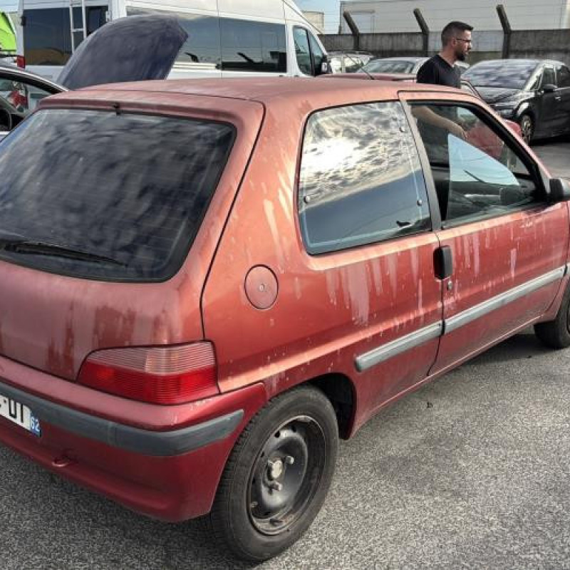 Aile avant gauche PEUGEOT 106 Photo n°8