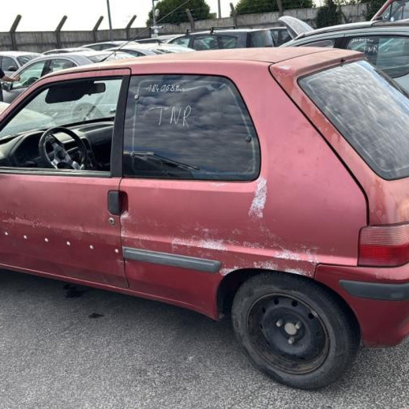Aile avant gauche PEUGEOT 106 Photo n°11