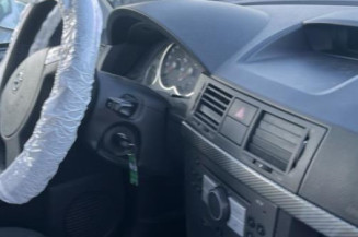 Malle/Hayon arriere OPEL MERIVA A