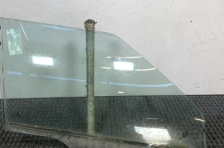 Vitre avant droit SKODA FABIA 2 Photo n°1