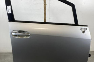 Porte avant droit TOYOTA VERSO Photo n°1