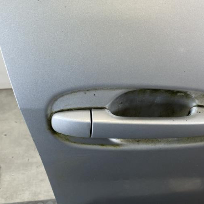 Porte avant droit TOYOTA VERSO Photo n°2
