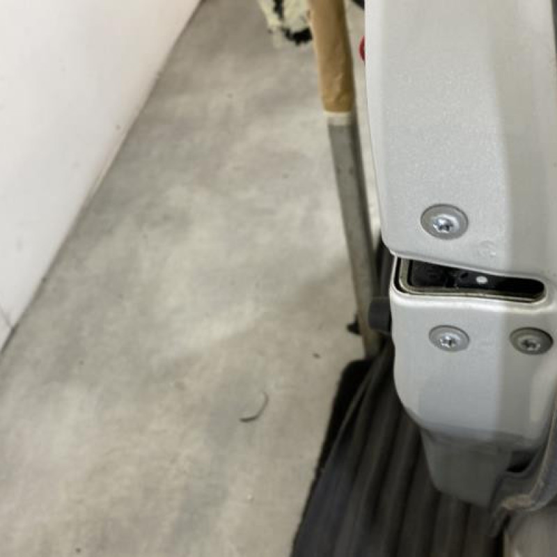 Porte avant droit TOYOTA VERSO Photo n°3