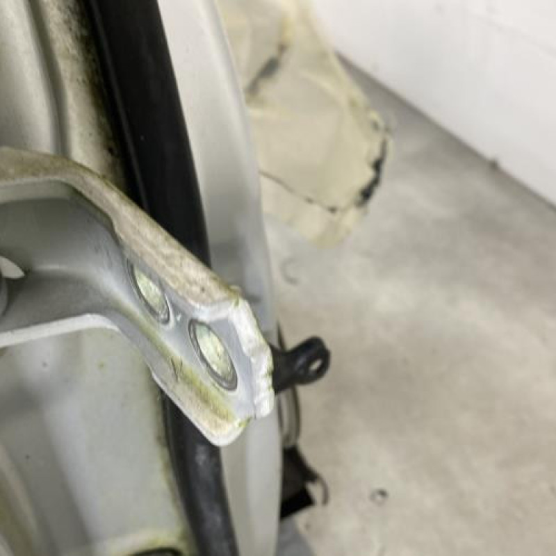 Porte avant droit TOYOTA VERSO Photo n°4