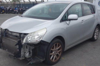 Porte avant droit TOYOTA VERSO