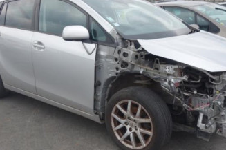 Porte avant droit TOYOTA VERSO