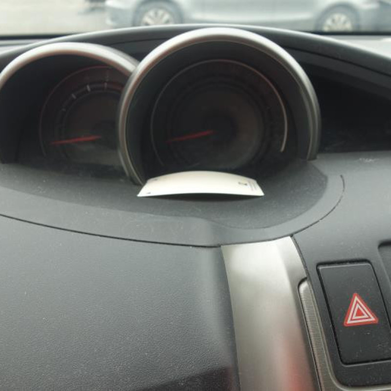 Porte avant droit TOYOTA VERSO Photo n°17