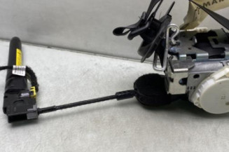 Pretensionneur de ceinture avant droit PEUGEOT 3008 1