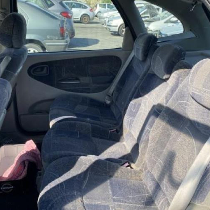 Aile avant droit RENAULT SCENIC 1 Photo n°14