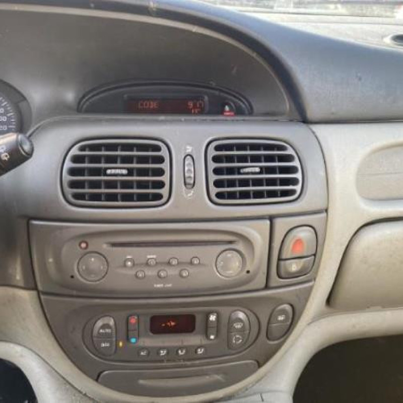 Aile avant droit RENAULT SCENIC 1 Photo n°18