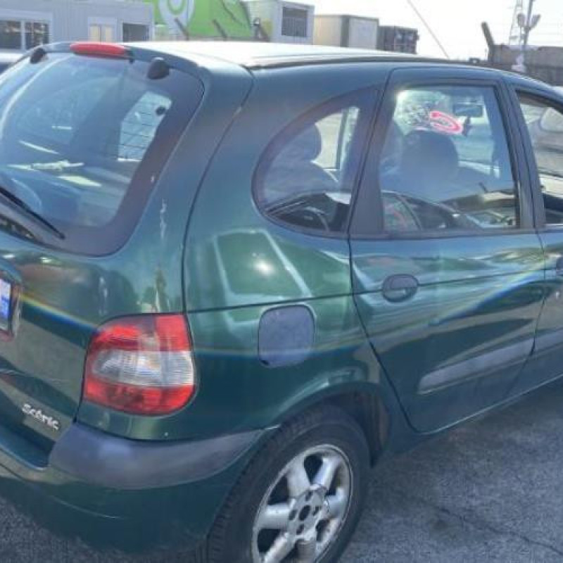 Malle/Hayon arriere RENAULT SCENIC 1 Photo n°17