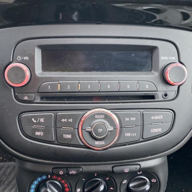 Moteur OPEL CORSA E Photo n°11