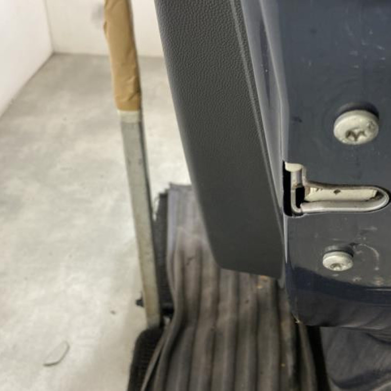 Porte arriere droit OPEL CORSA D Photo n°7