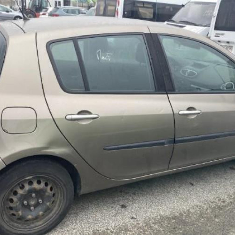 Boite de vitesses RENAULT CLIO 3 Photo n°7