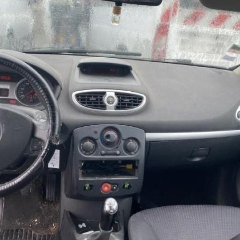 Boite de vitesses RENAULT CLIO 3 Photo n°12