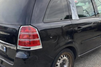 Aile avant droit OPEL ZAFIRA B