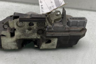 Serrure arriere droit PEUGEOT 206