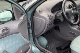 Serrure arriere droit PEUGEOT 206