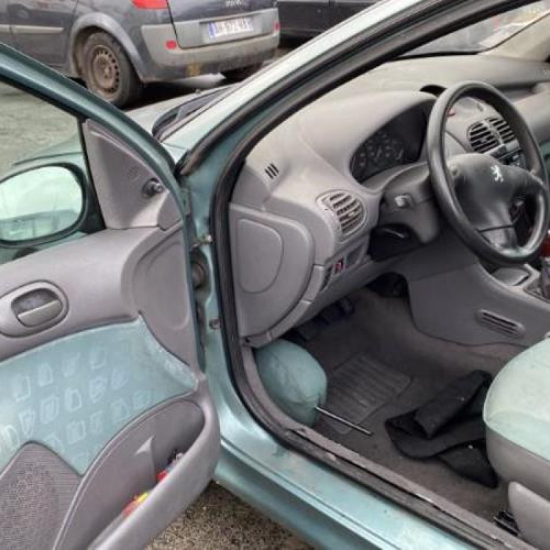 Serrure arriere droit PEUGEOT 206 Photo n°13