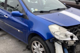 Bras essuie glace avant droit RENAULT CLIO 3