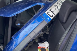 Bras essuie glace avant droit RENAULT CLIO 3