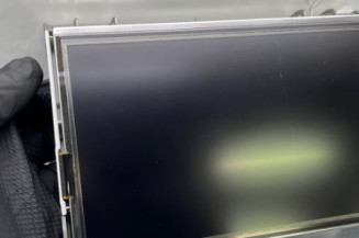 Ecran GPS PEUGEOT 208 1