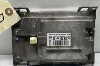 Ecran GPS PEUGEOT 208 1