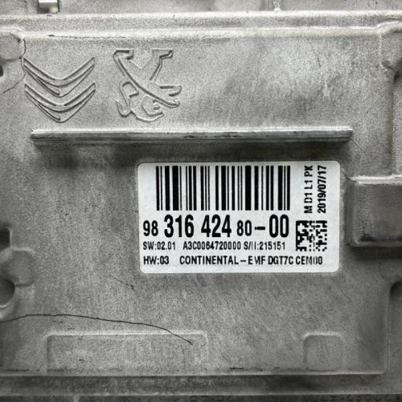 Ecran GPS PEUGEOT 208 1 Photo n°6