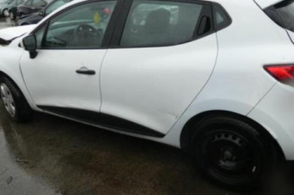 Pretensionneur de ceinture avant droit RENAULT CLIO 4