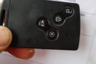 Pretensionneur de ceinture avant droit RENAULT CLIO 4
