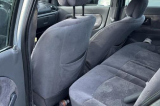 Pompe à carburant RENAULT CLIO 2