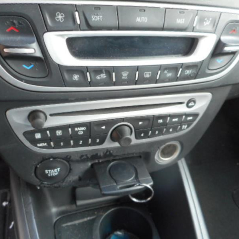 Leve vitre mecanique arriere droit RENAULT MEGANE 3 Photo n°14