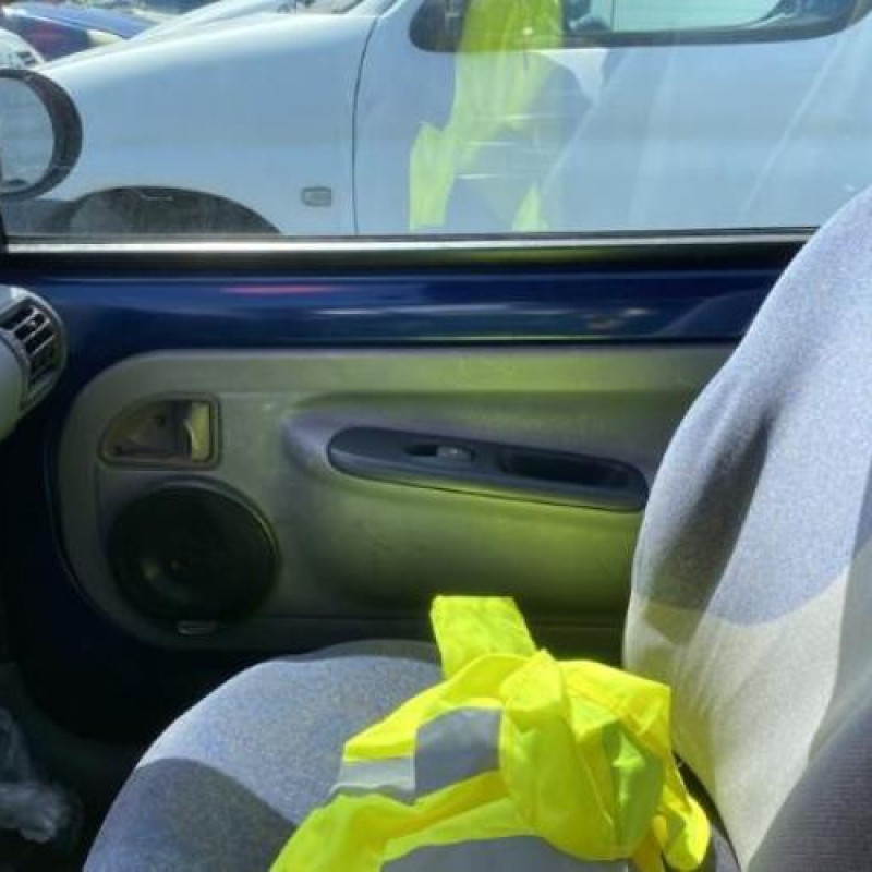 Moteur essuie glace arriere RENAULT TWINGO 1 Photo n°20