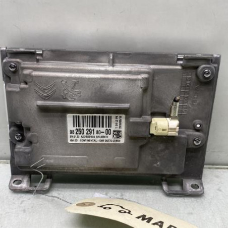 Ecran GPS PEUGEOT 208 1